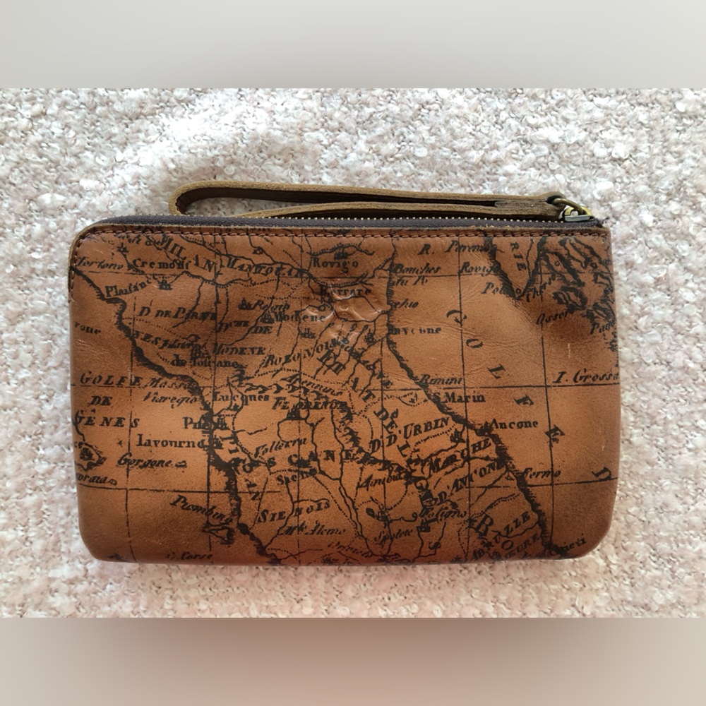 Patricia Nash Leather Wristlet European Map Design Brass Zipper EUC